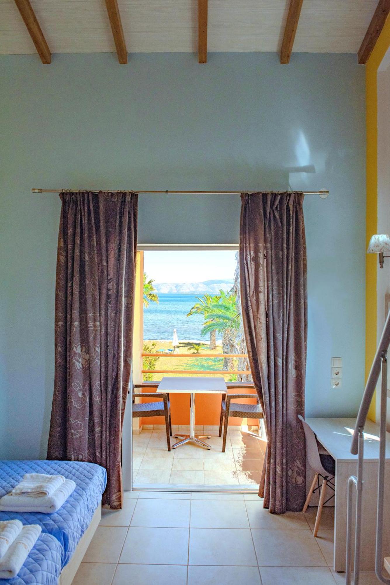 Irini Apartments And Studios カボス エクステリア 写真